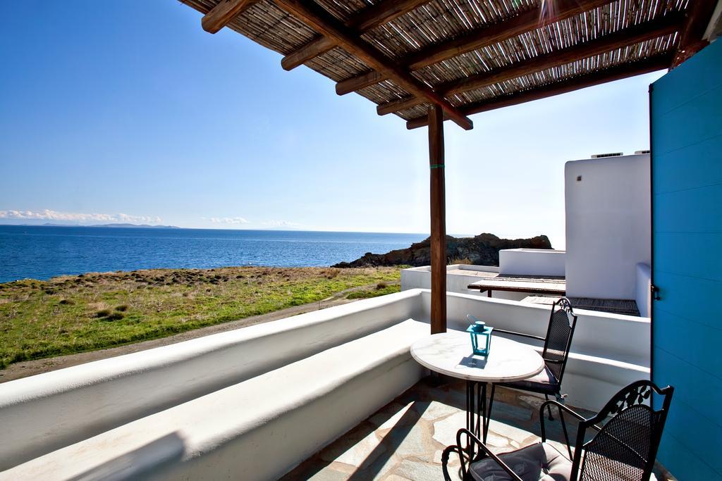 Parathyro Sto Aigaio 2 - Small Suites Tínos Rum bild